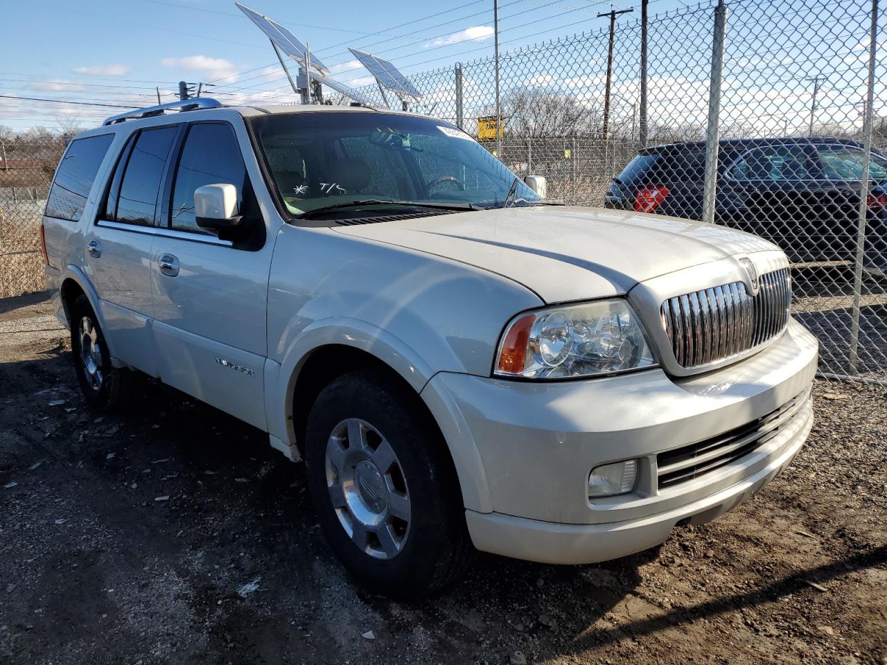 Photo 3 VIN: 5LMFU28506LJ20620 - LINCOLN NAVIGATOR 