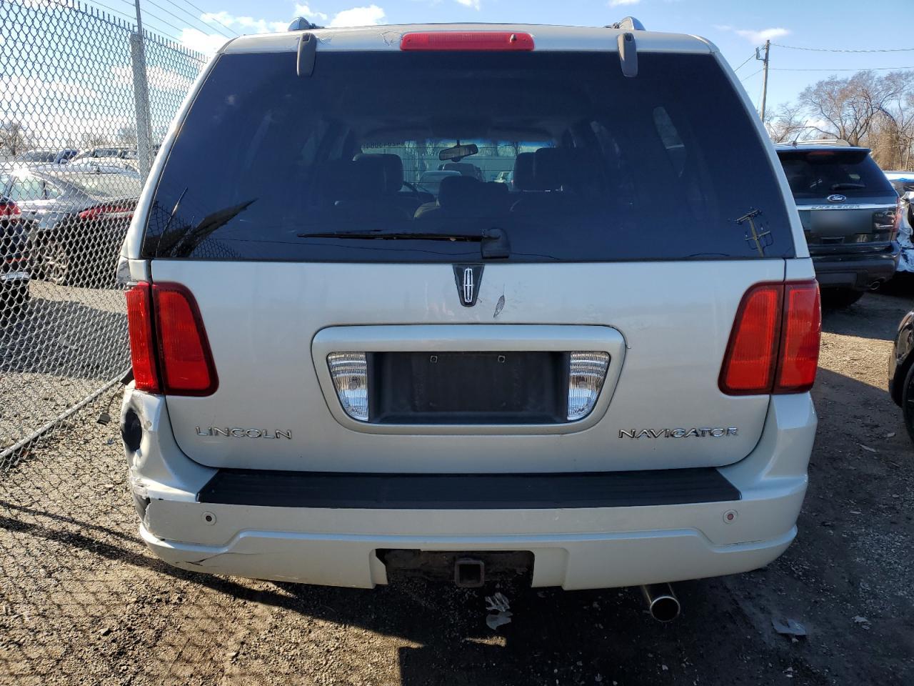 Photo 5 VIN: 5LMFU28506LJ20620 - LINCOLN NAVIGATOR 