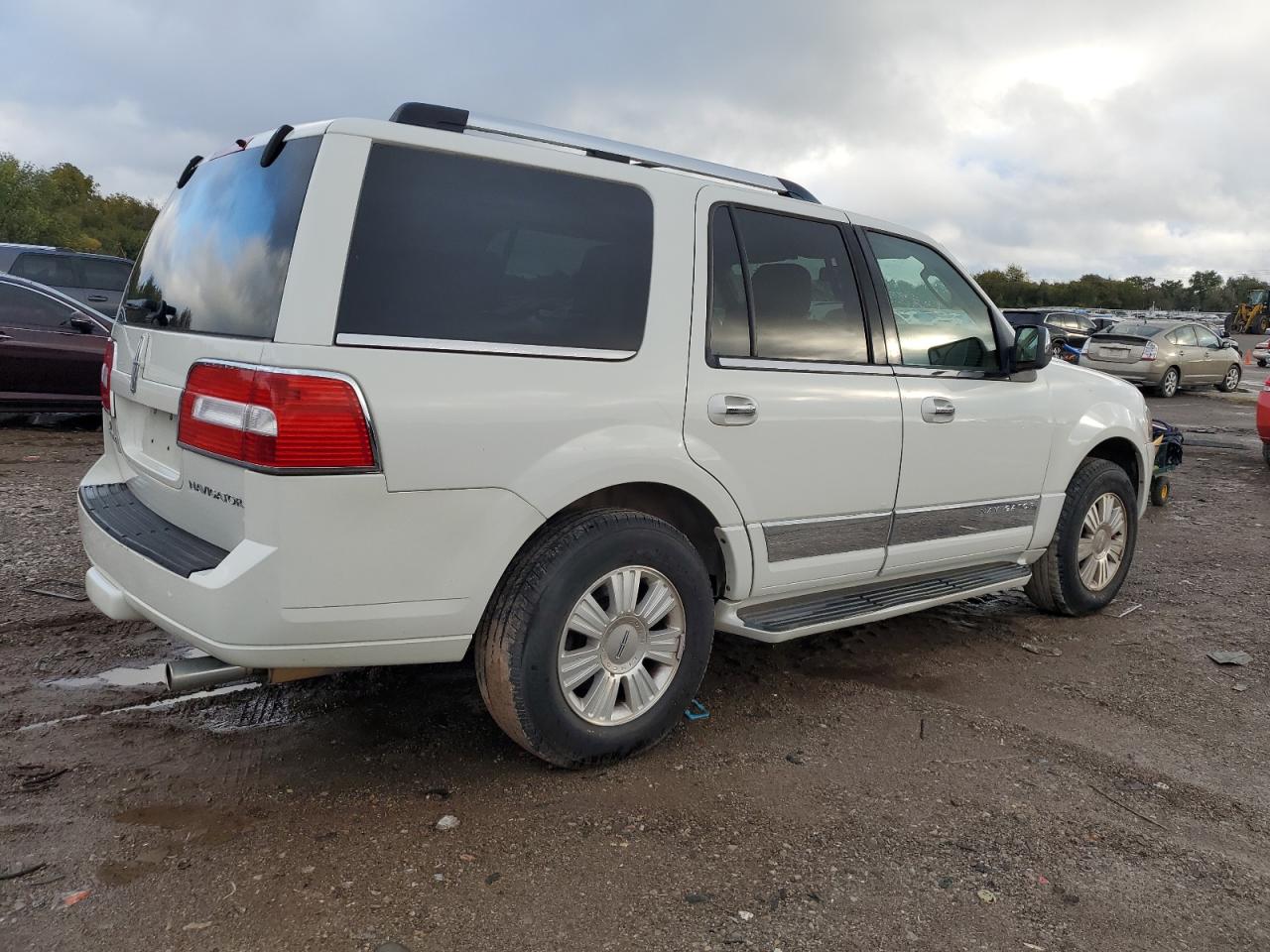 Photo 2 VIN: 5LMFU28508LJ16070 - LINCOLN NAVIGATOR 