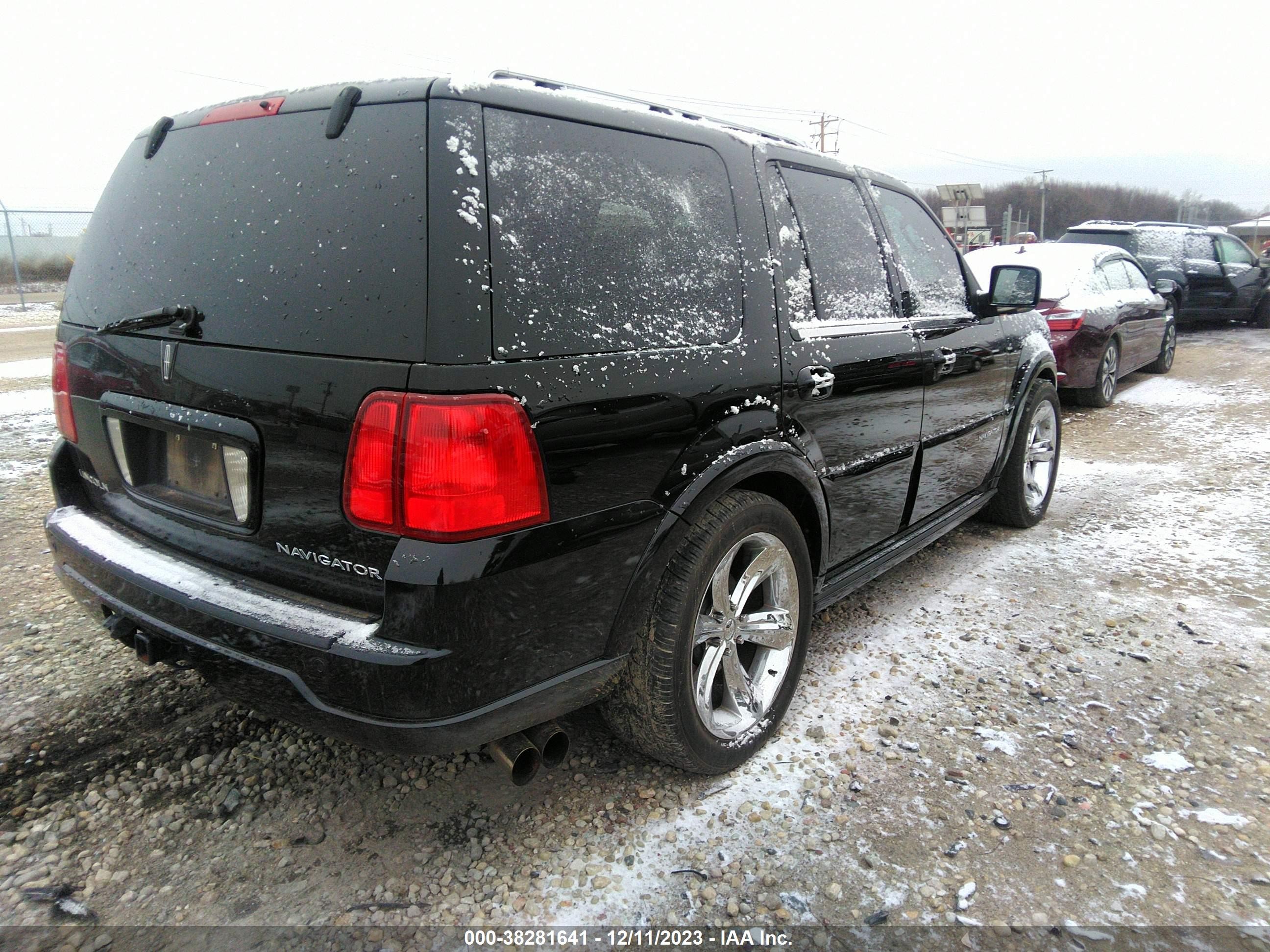 Photo 3 VIN: 5LMFU28516LJ08220 - LINCOLN NAVIGATOR 