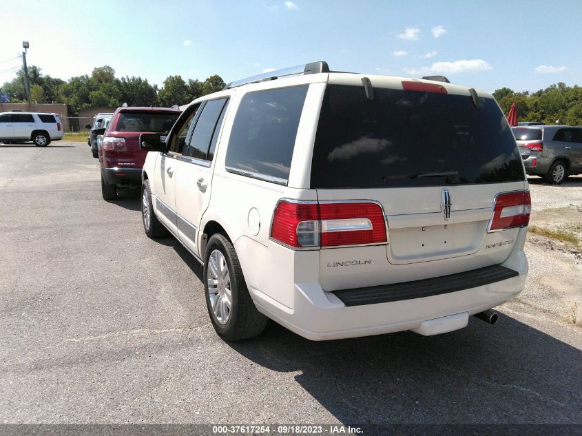 Photo 2 VIN: 5LMFU28517LJ12561 - LINCOLN NAVIGATOR 