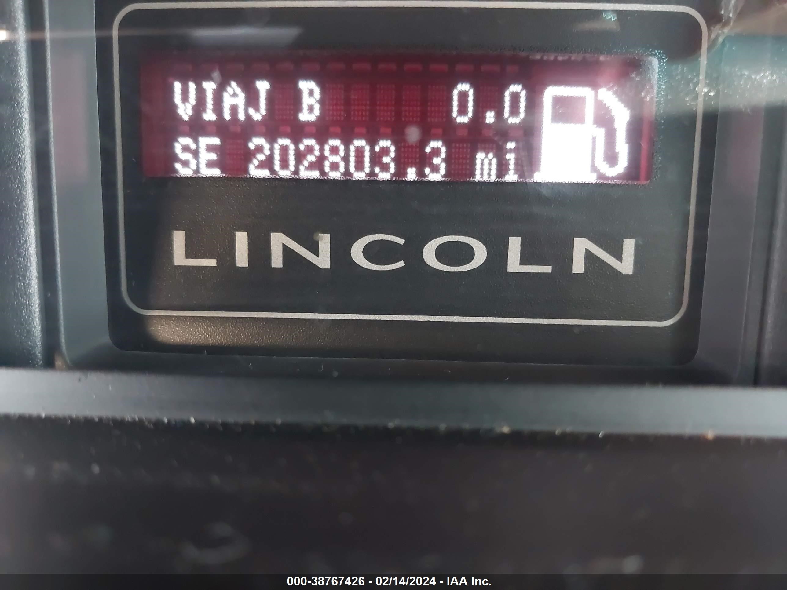 Photo 6 VIN: 5LMFU28527LJ09054 - LINCOLN NAVIGATOR 