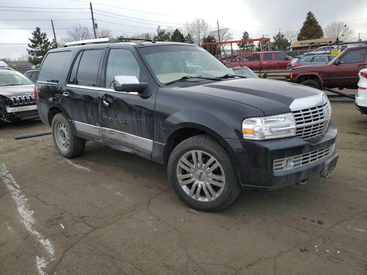 Photo 3 VIN: 5LMFU28527LJ10737 - LINCOLN NAVIGATOR 