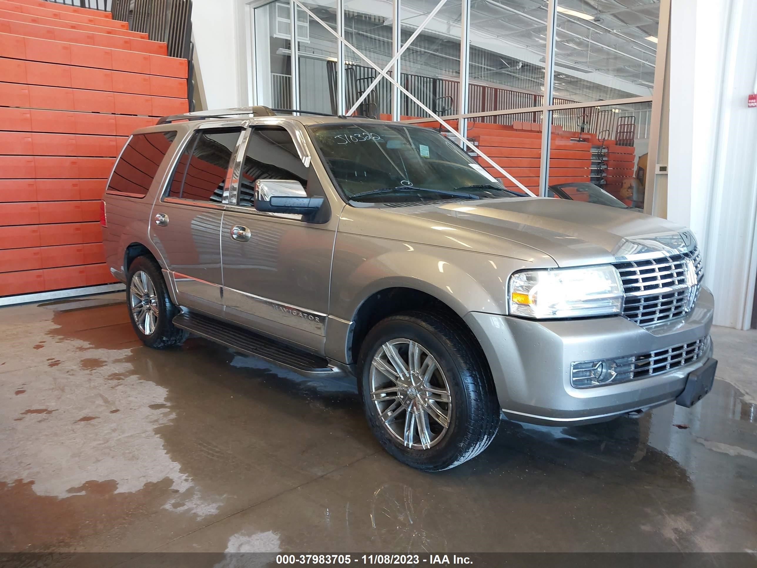 Photo 0 VIN: 5LMFU28548LJ10322 - LINCOLN NAVIGATOR 