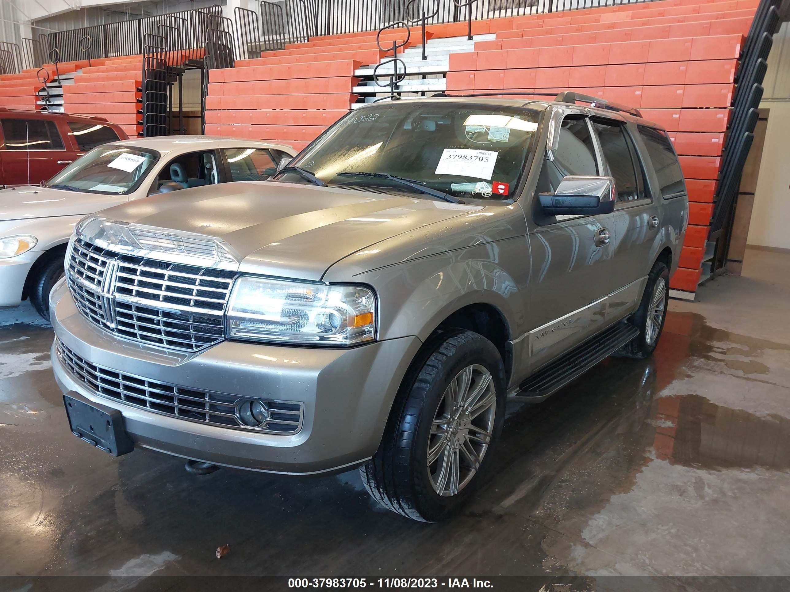 Photo 1 VIN: 5LMFU28548LJ10322 - LINCOLN NAVIGATOR 