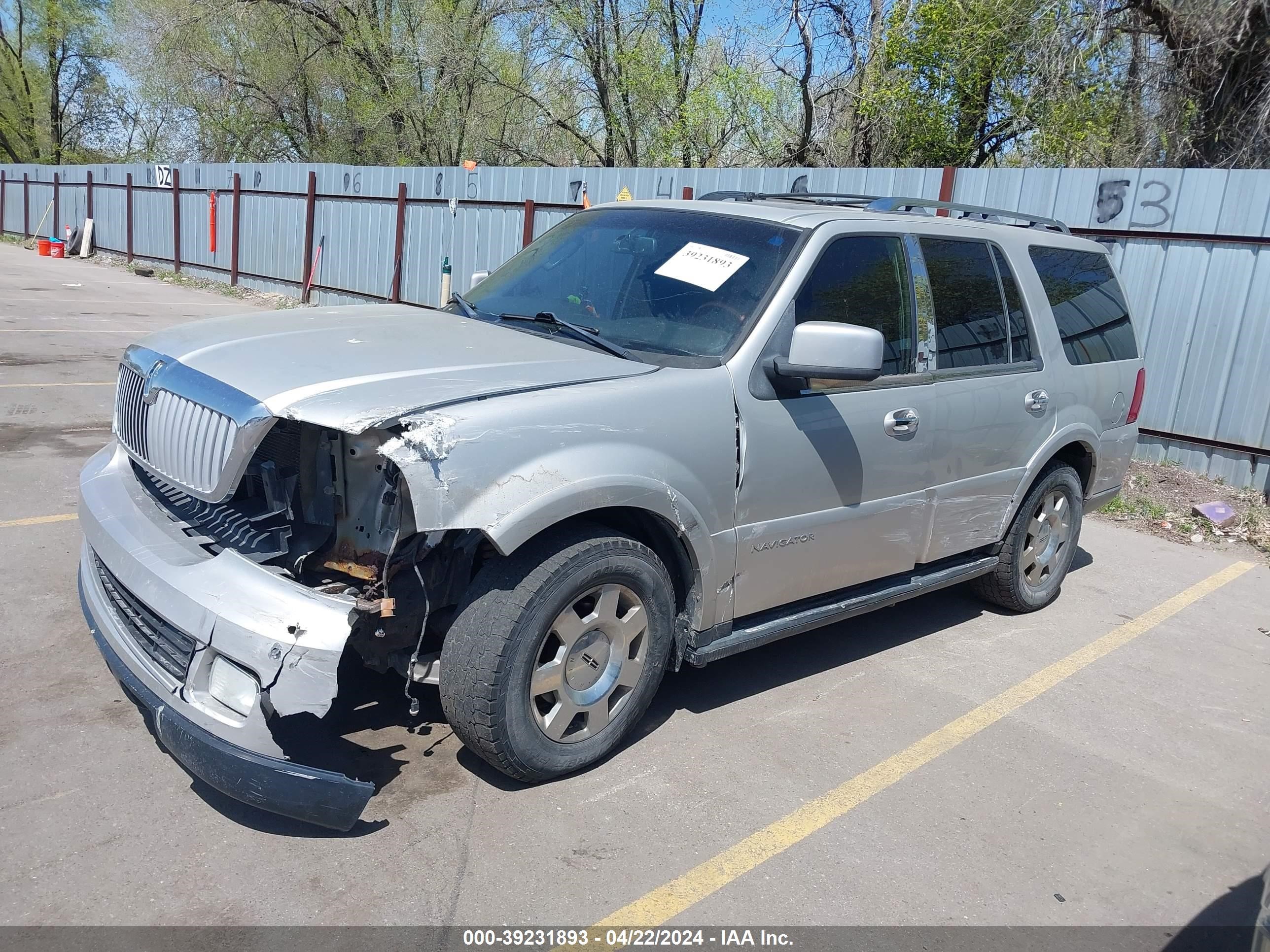 Photo 1 VIN: 5LMFU28556LJ23965 - LINCOLN NAVIGATOR 