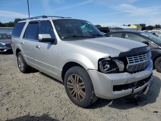 Photo 3 VIN: 5LMFU28557LJ15494 - LINCOLN NAVIGATOR 