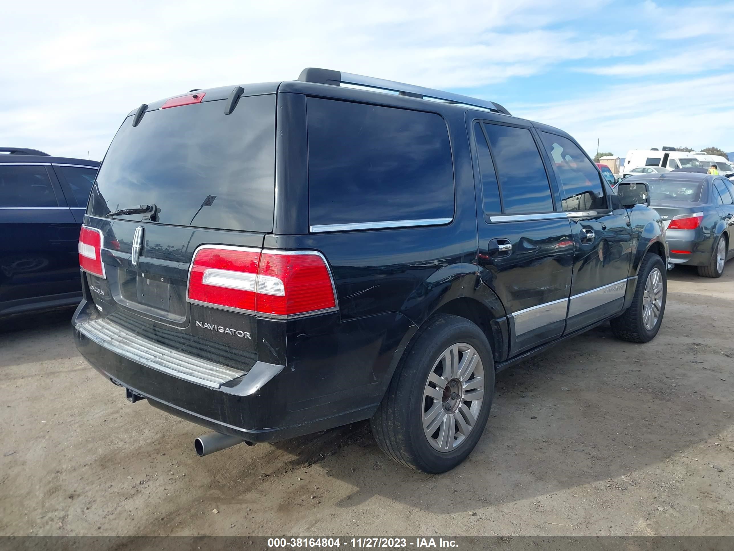 Photo 3 VIN: 5LMFU28577LJ15061 - LINCOLN NAVIGATOR 