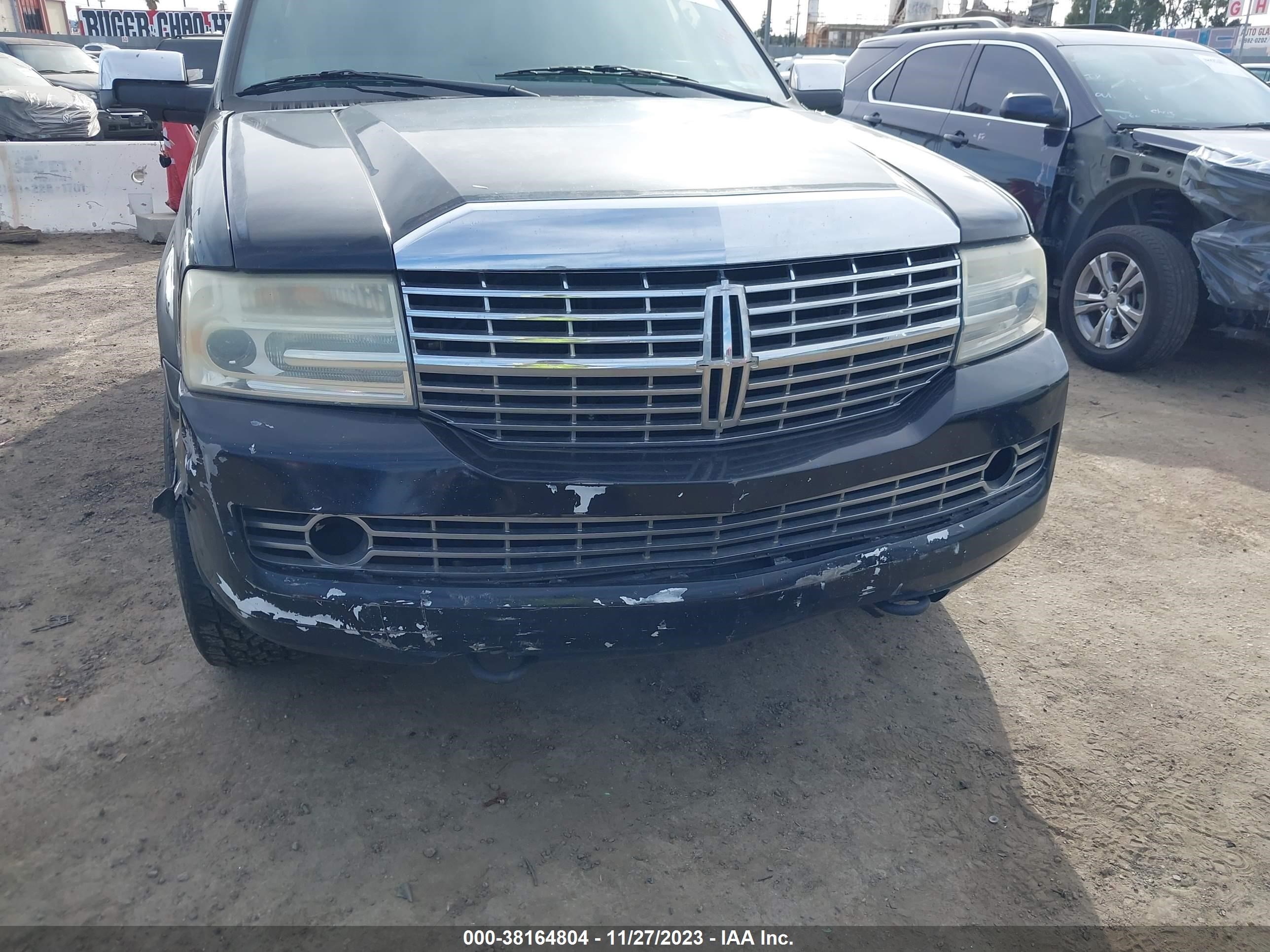 Photo 5 VIN: 5LMFU28577LJ15061 - LINCOLN NAVIGATOR 