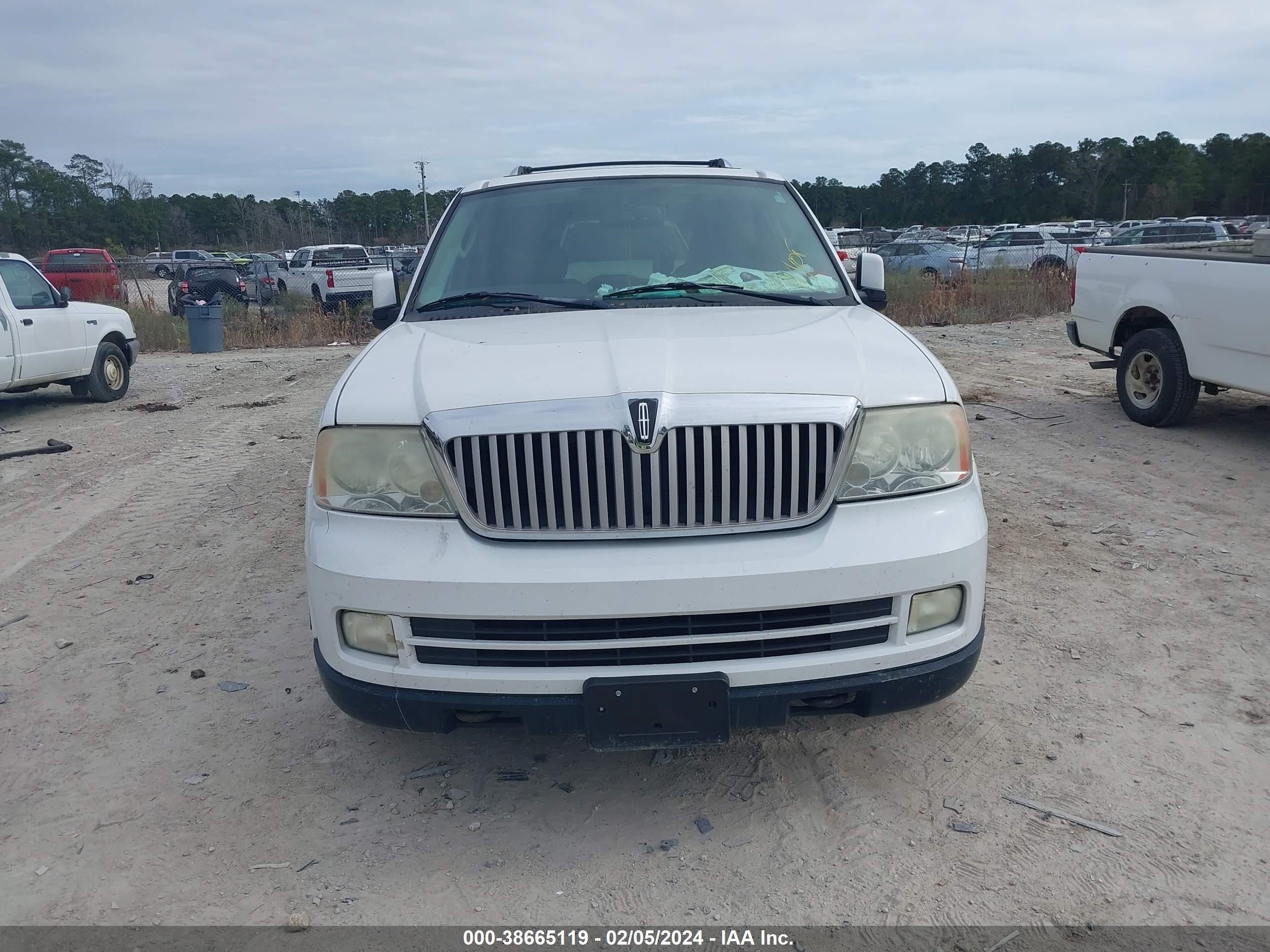 Photo 5 VIN: 5LMFU28586LJ12670 - LINCOLN NAVIGATOR 