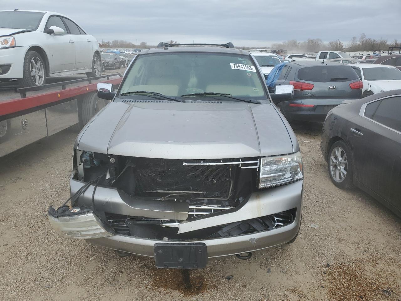 Photo 4 VIN: 5LMFU28588LJ21842 - LINCOLN NAVIGATOR 