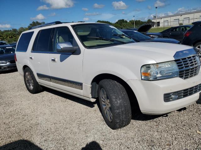 Photo 3 VIN: 5LMFU28599EJ01749 - LINCOLN NAVIGATOR 