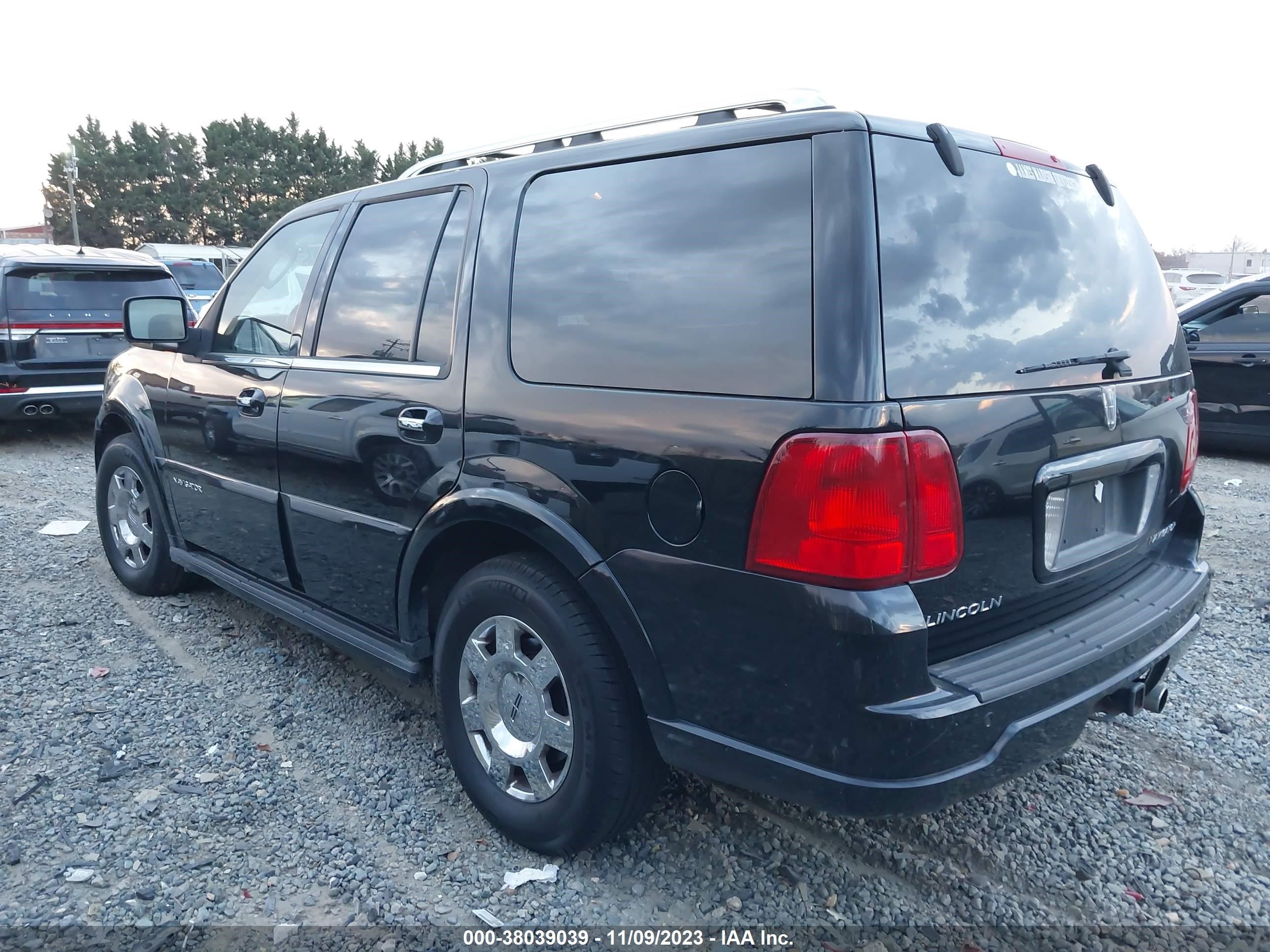 Photo 2 VIN: 5LMFU285X6LJ00357 - LINCOLN NAVIGATOR 