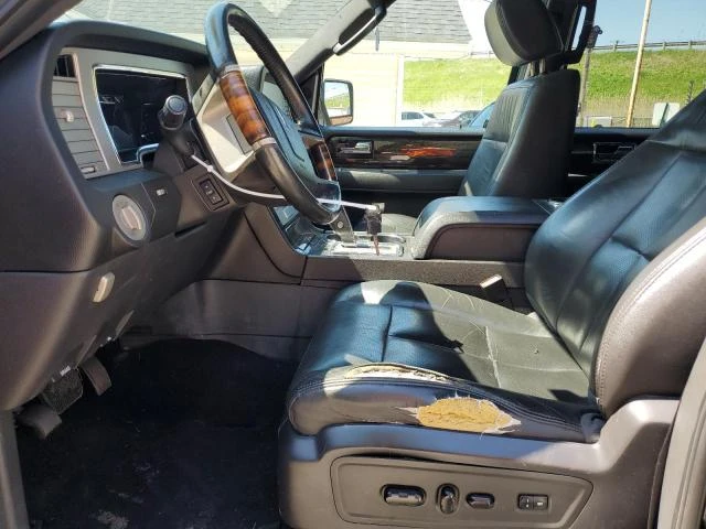 Photo 6 VIN: 5LMFU285X8LJ10664 - LINCOLN NAVIGATOR 