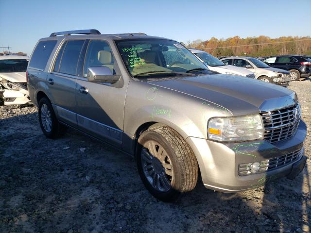 Photo 3 VIN: 5LMFU285X8LJ20711 - LINCOLN NAVIGATOR 