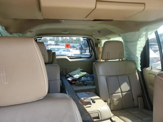 Photo 9 VIN: 5LMFU285X9LJ01058 - LINCOLN NAVIGATOR 