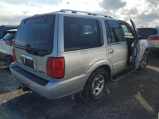 Photo 2 VIN: 5LMFU28A7YLJ21909 - LINCOLN NAVIGATOR 