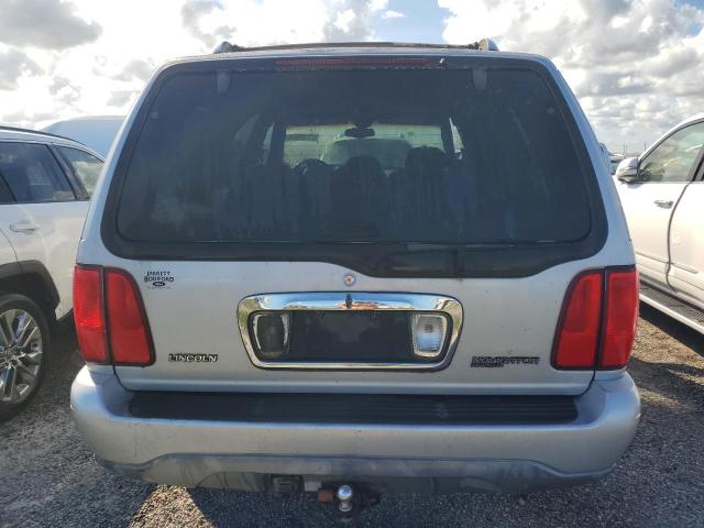 Photo 5 VIN: 5LMFU28A7YLJ21909 - LINCOLN NAVIGATOR 