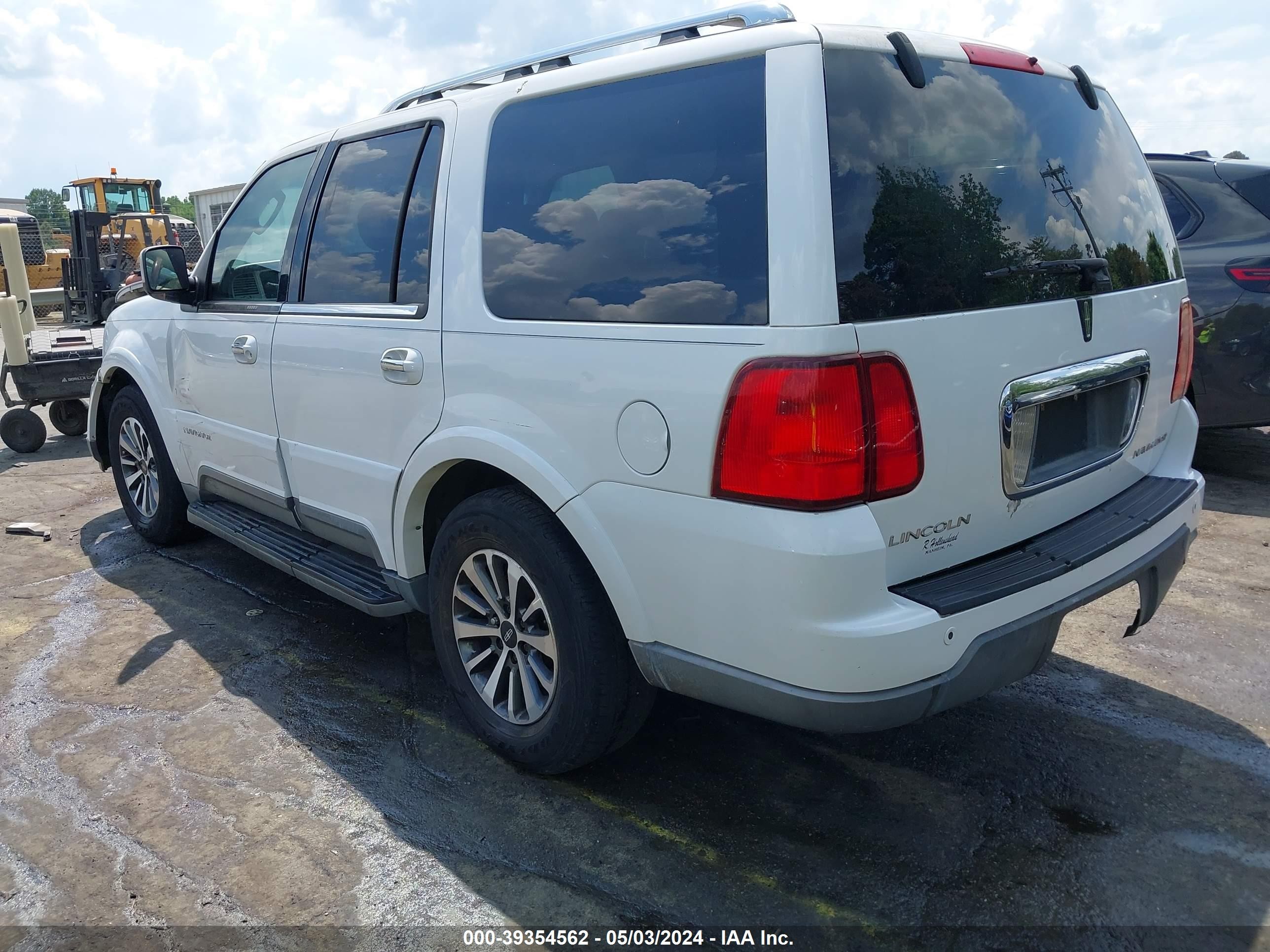 Photo 2 VIN: 5LMFU28R14LJ11084 - LINCOLN NAVIGATOR 