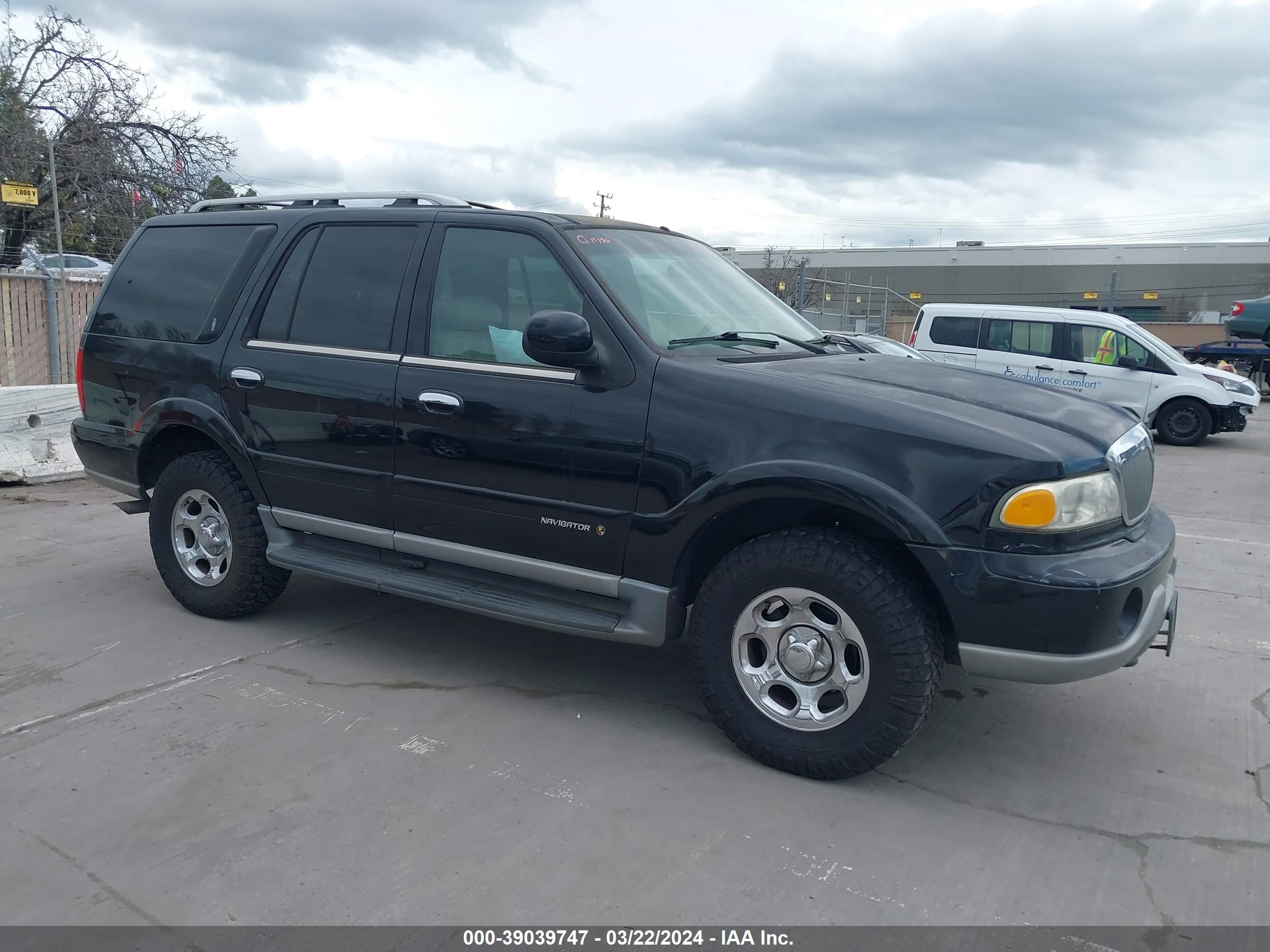 Photo 0 VIN: 5LMFU28R21LJ18928 - LINCOLN NAVIGATOR 