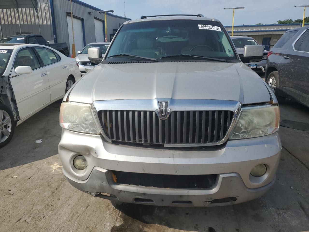 Photo 4 VIN: 5LMFU28R24LJ27634 - LINCOLN NAVIGATOR 