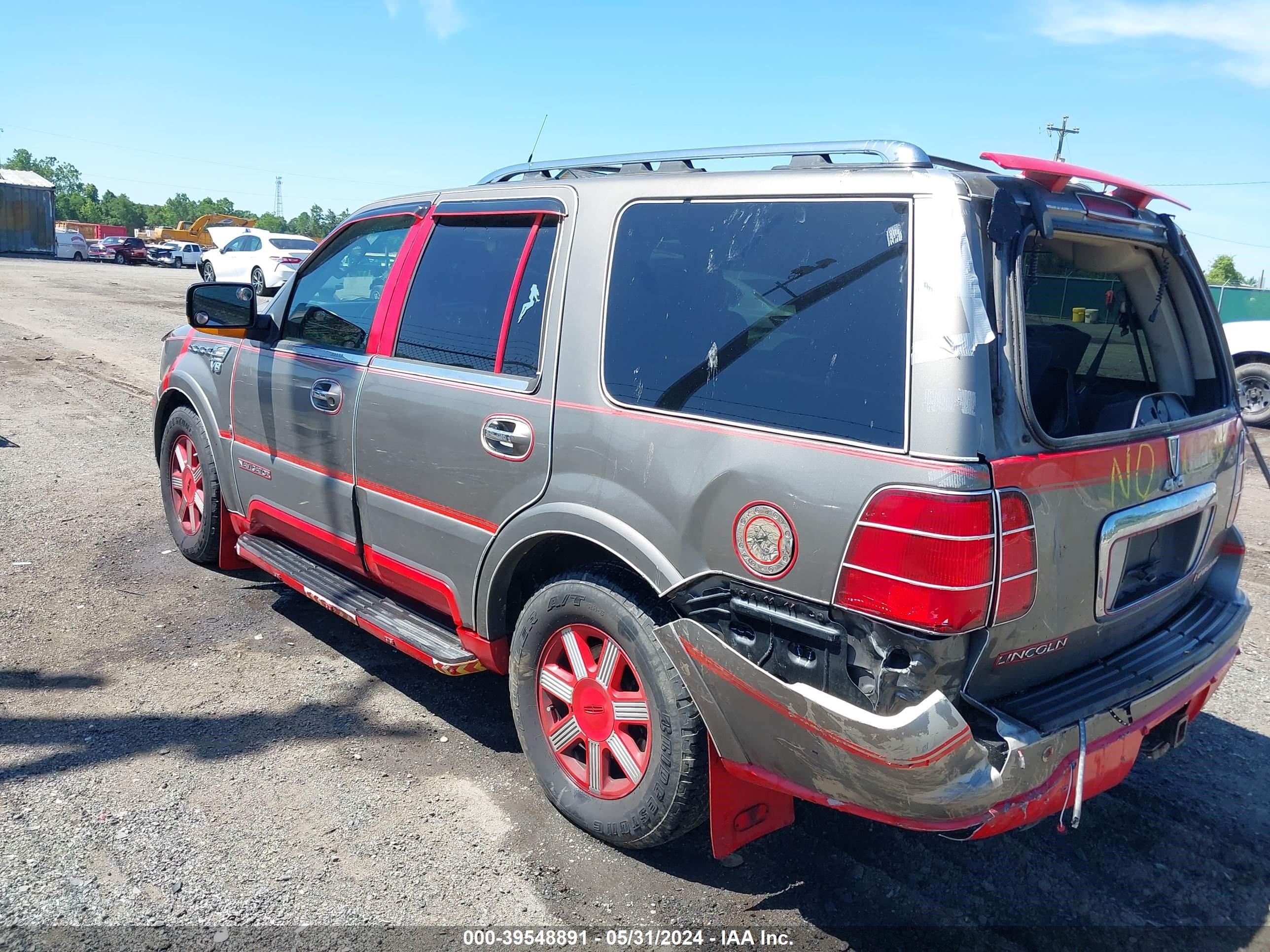 Photo 2 VIN: 5LMFU28R43LJ06136 - LINCOLN NAVIGATOR 