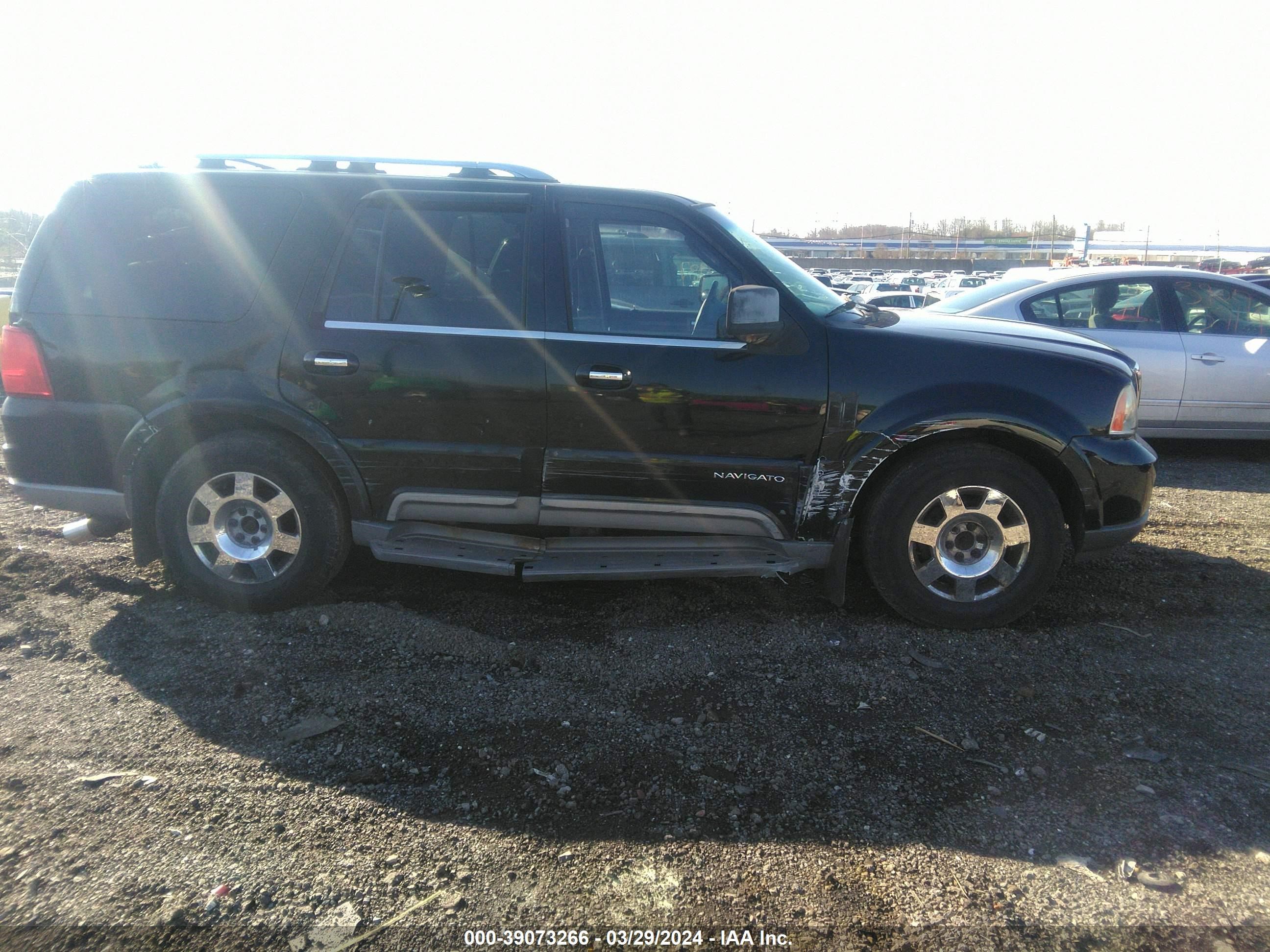 Photo 12 VIN: 5LMFU28R74LJ15026 - LINCOLN NAVIGATOR 