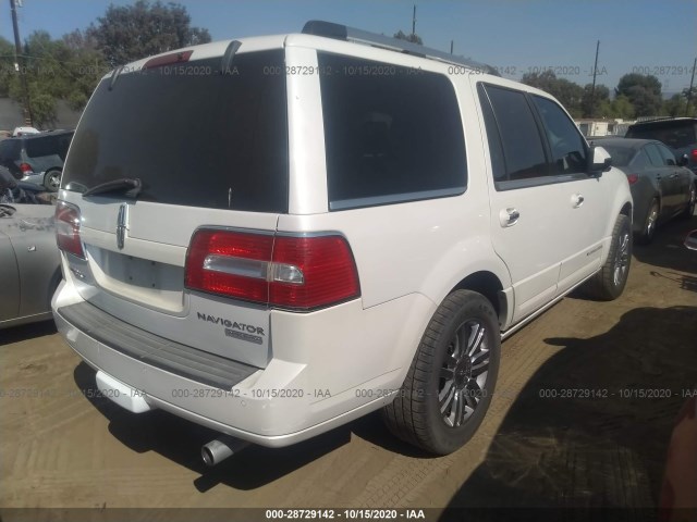 Photo 3 VIN: 5LMJJ2H50AEJ00870 - LINCOLN NAVIGATOR 