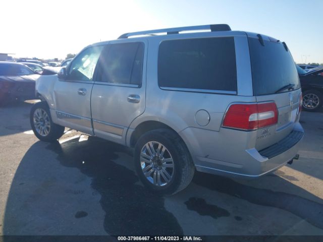 Photo 2 VIN: 5LMJJ2H51AEJ02269 - LINCOLN NAVIGATOR 