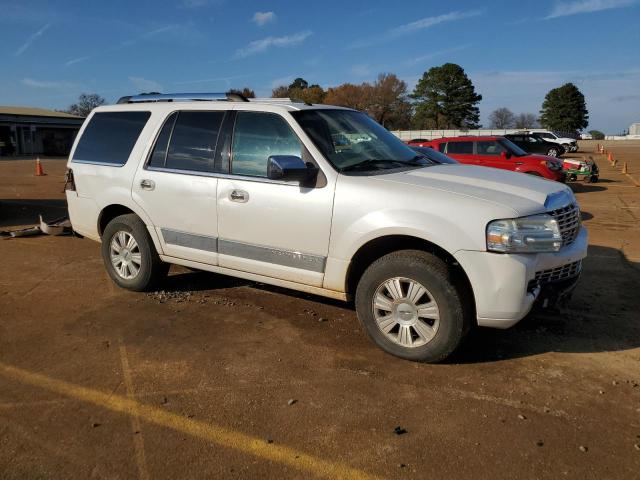 Photo 3 VIN: 5LMJJ2H51BEJ01396 - LINCOLN NAVIGATOR 