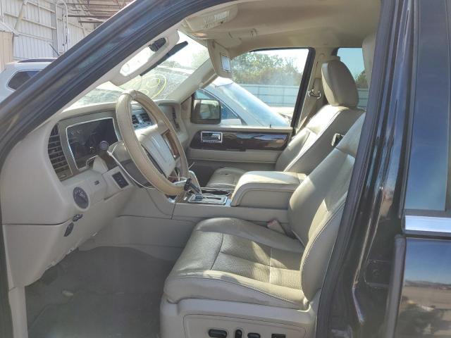 Photo 4 VIN: 5LMJJ2H52BEJ04453 - LINCOLN NAVIGATOR 