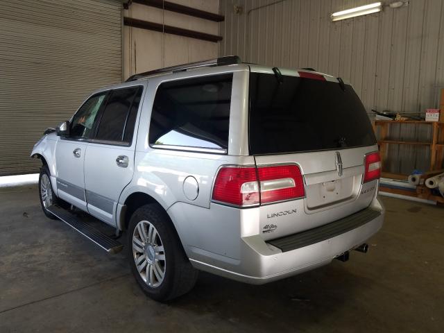 Photo 2 VIN: 5LMJJ2H52BEJ04517 - LINCOLN NAVIGATOR 