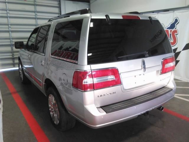 Photo 1 VIN: 5LMJJ2H52DEL09029 - LINCOLN NAVIGATOR 