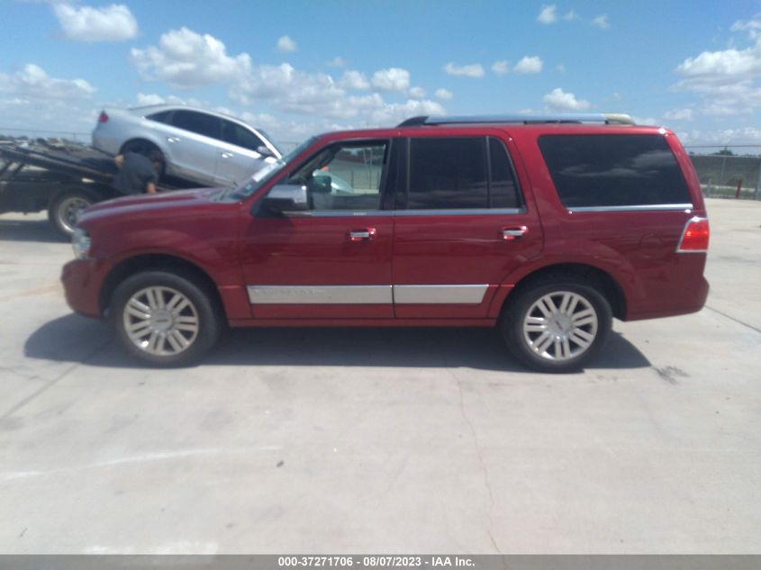 Photo 13 VIN: 5LMJJ2H52EEL03832 - LINCOLN NAVIGATOR 