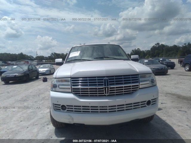 Photo 5 VIN: 5LMJJ2H53AEJ01592 - LINCOLN NAVIGATOR 