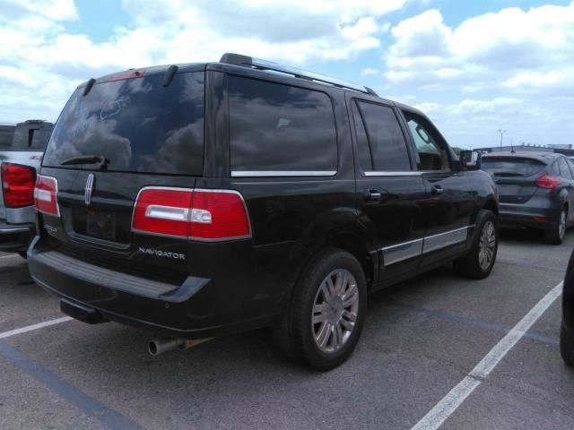 Photo 3 VIN: 5LMJJ2H53BEJ03800 - LINCOLN NAVIGATOR 