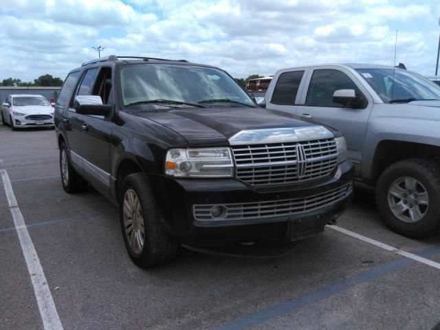 Photo 4 VIN: 5LMJJ2H53BEJ03800 - LINCOLN NAVIGATOR 