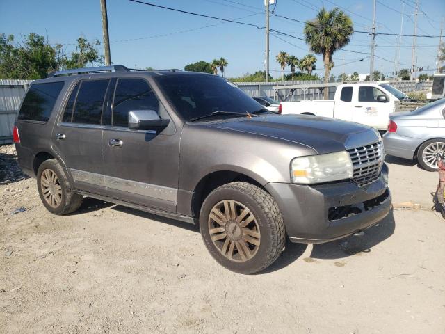 Photo 3 VIN: 5LMJJ2H53BEJ03988 - LINCOLN NAVIGATOR 