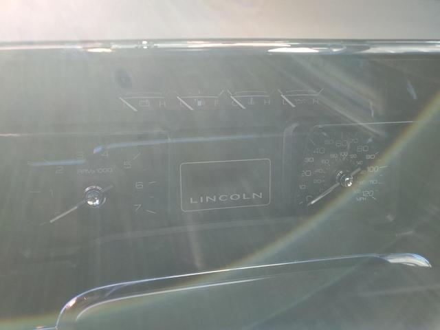 Photo 8 VIN: 5LMJJ2H54AEJ11001 - LINCOLN NAVIGATOR 