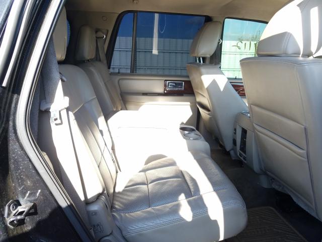 Photo 5 VIN: 5LMJJ2H54BEJ05118 - LINCOLN NAVIGATOR 