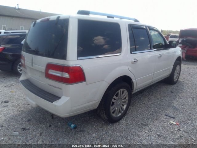 Photo 3 VIN: 5LMJJ2H54BEJ07791 - LINCOLN NAVIGATOR 