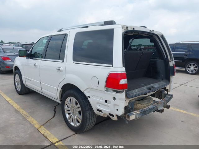 Photo 2 VIN: 5LMJJ2H54BEJ08343 - LINCOLN NAVIGATOR 