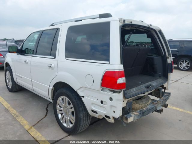 Photo 5 VIN: 5LMJJ2H54BEJ08343 - LINCOLN NAVIGATOR 