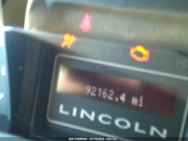 Photo 6 VIN: 5LMJJ2H54BEJ08472 - LINCOLN NAVIGATOR 