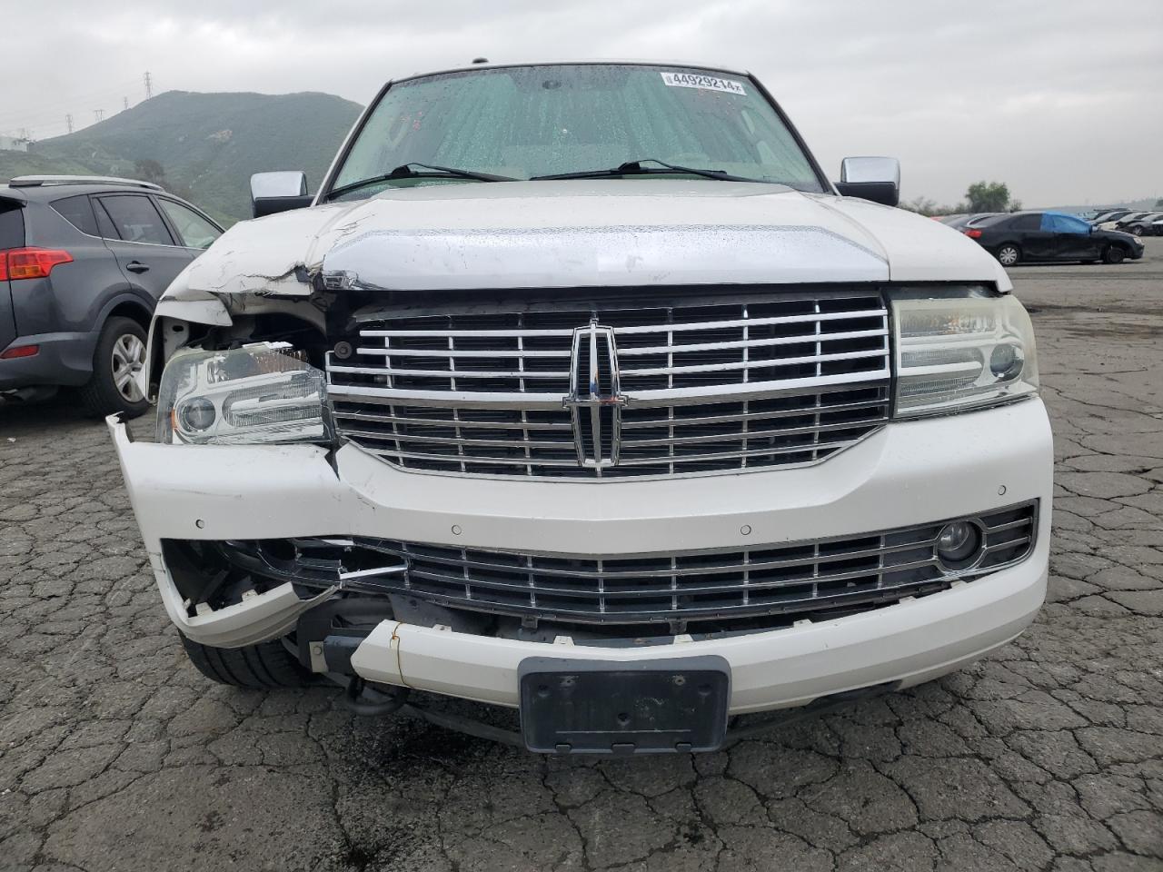 Photo 4 VIN: 5LMJJ2H54CEL02193 - LINCOLN NAVIGATOR 