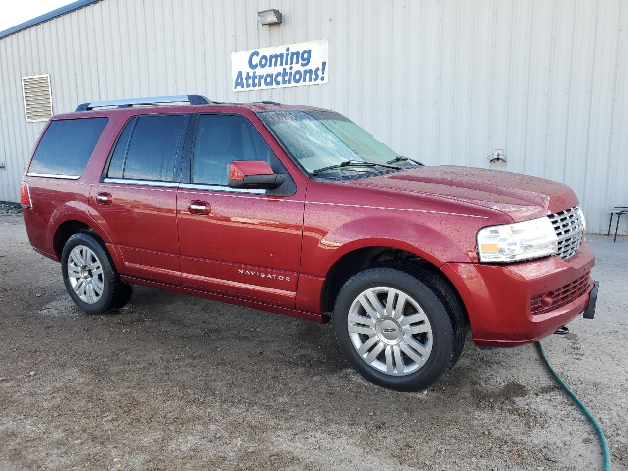 Photo 3 VIN: 5LMJJ2H54DEL04995 - LINCOLN NAVIGATOR 