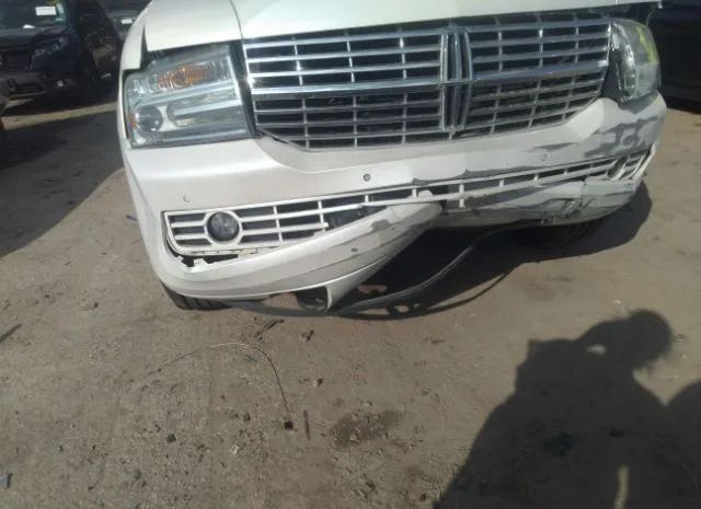 Photo 5 VIN: 5LMJJ2H55AEJ11007 - LINCOLN NAVIGATOR 