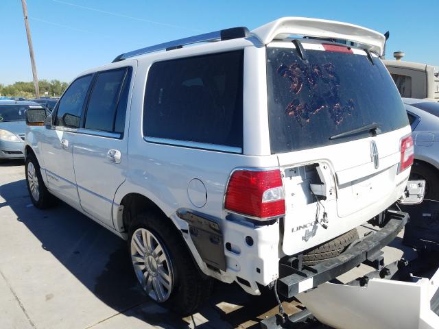 Photo 2 VIN: 5LMJJ2H55BEJ03703 - LINCOLN NAVIGATOR 