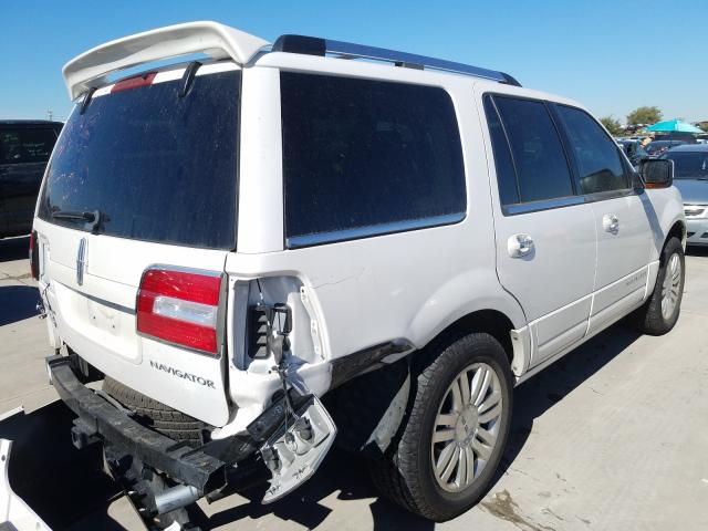 Photo 3 VIN: 5LMJJ2H55BEJ03703 - LINCOLN NAVIGATOR 