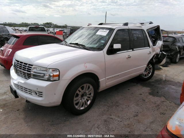 Photo 1 VIN: 5LMJJ2H55BEJ08688 - LINCOLN NAVIGATOR 